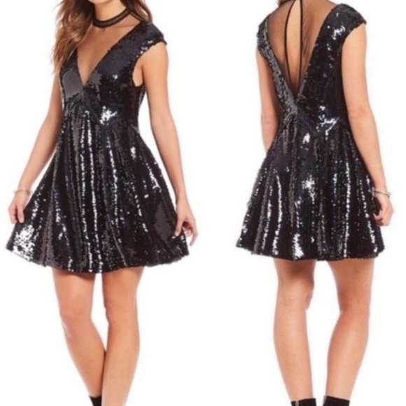 FREE PEOPLE Dance Til Dawn Black SEQUIN DRESS! ๐คฉ - Picture 1 of 8